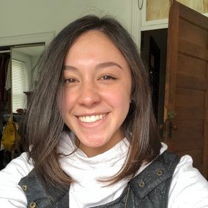 Meet your Posher, Hayley
